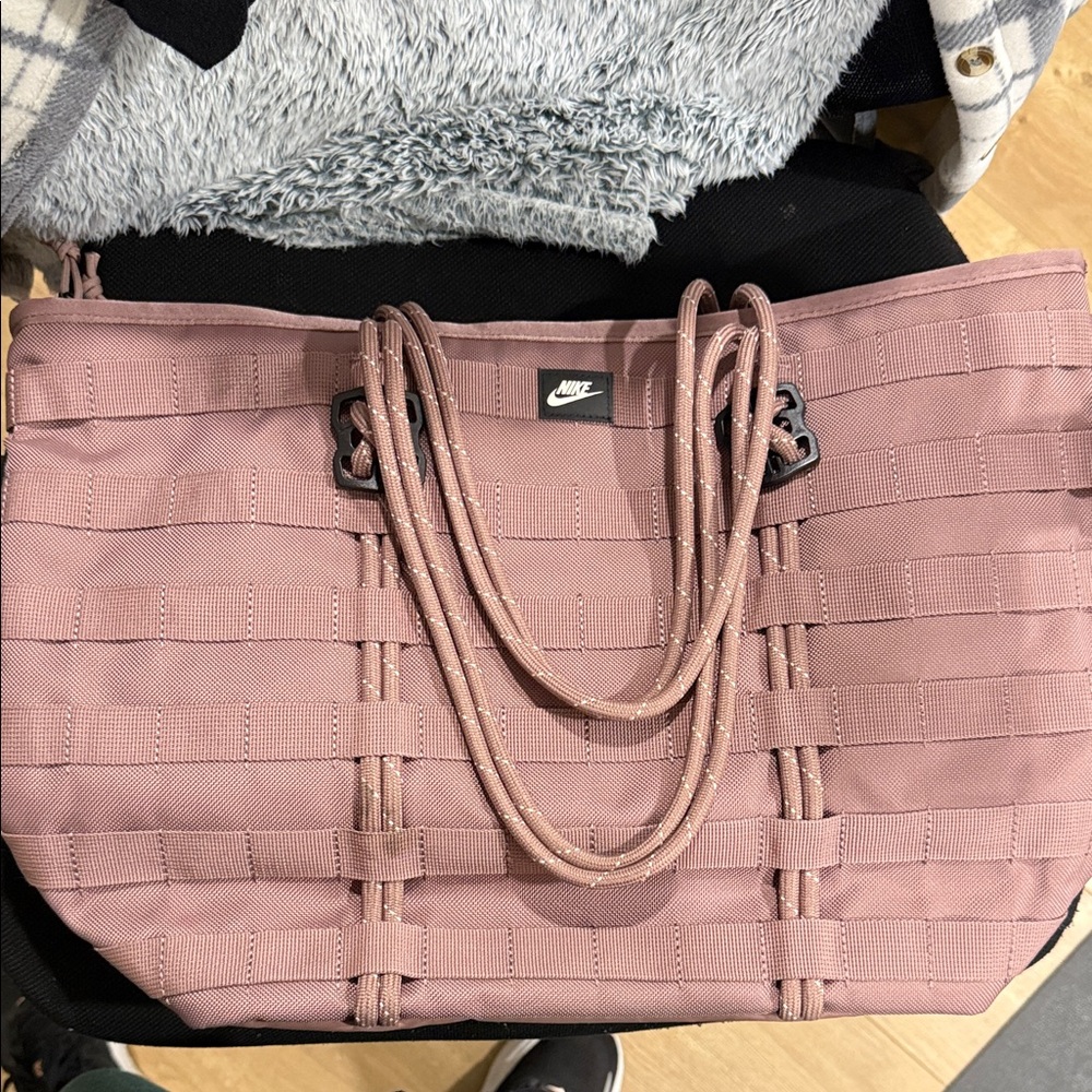 Nike Women's Mauve Tote Bag